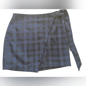 Express Women's Blue, Black Wrap Plaid Skirt SZ 0